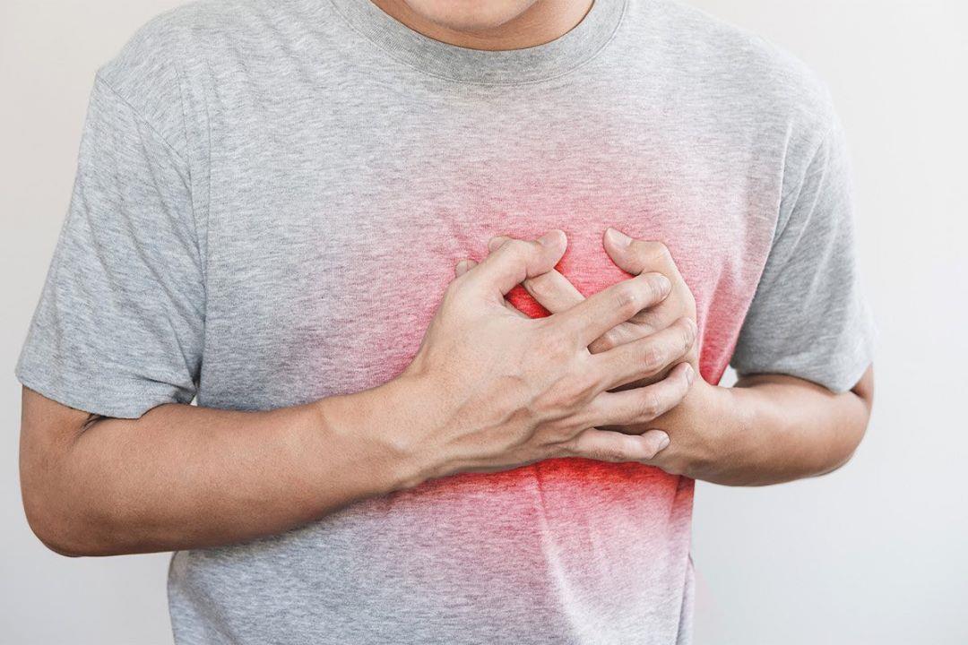 انتبهوا لهذه العلامات.. معرفتها قد تنقذكم من جلطة دموية!